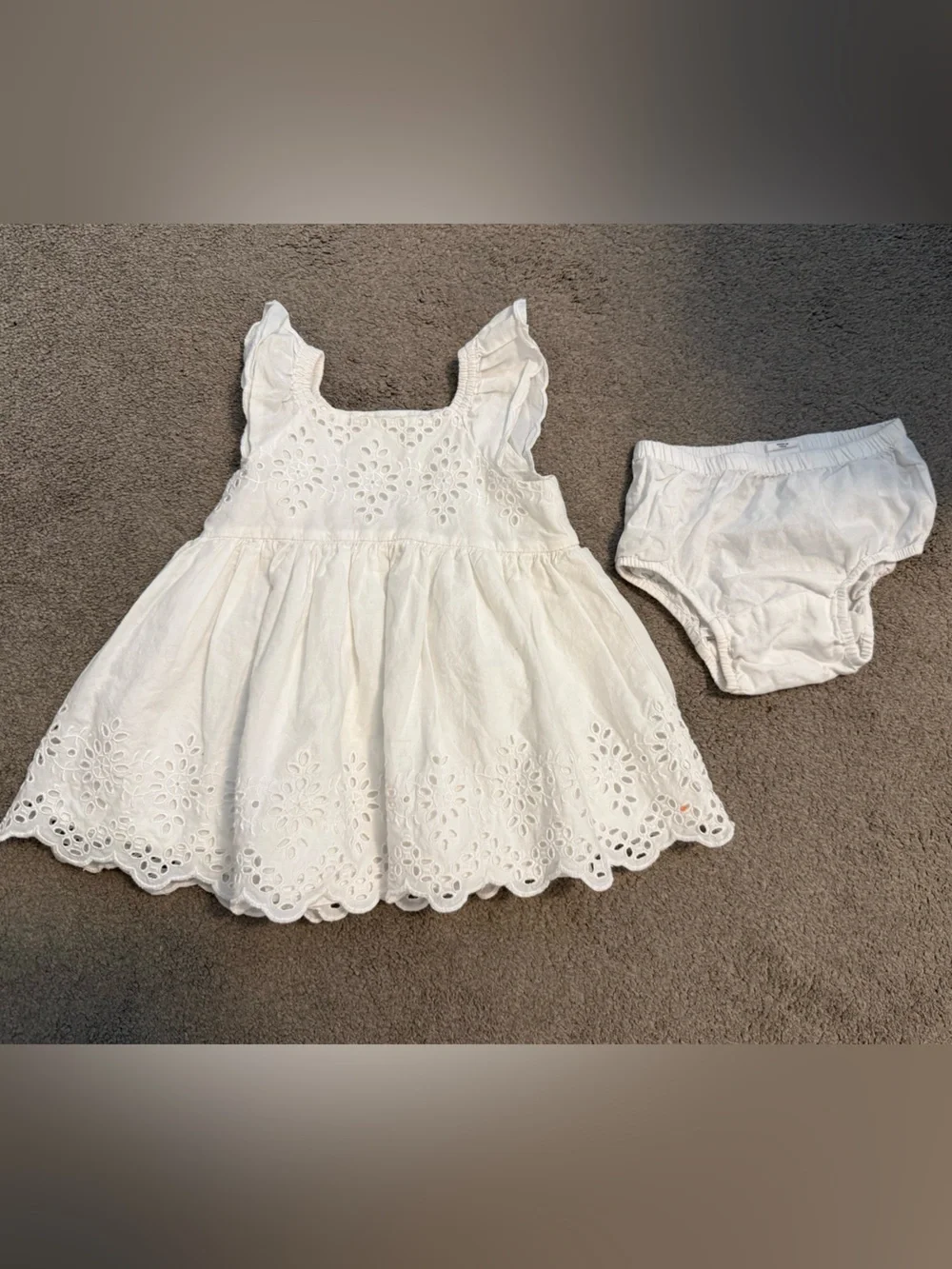 Baby Gap White Eyelet Flutter Sleeve Dress